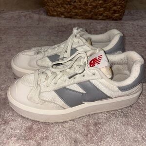 New Balance Classic White and Gray Sneakers